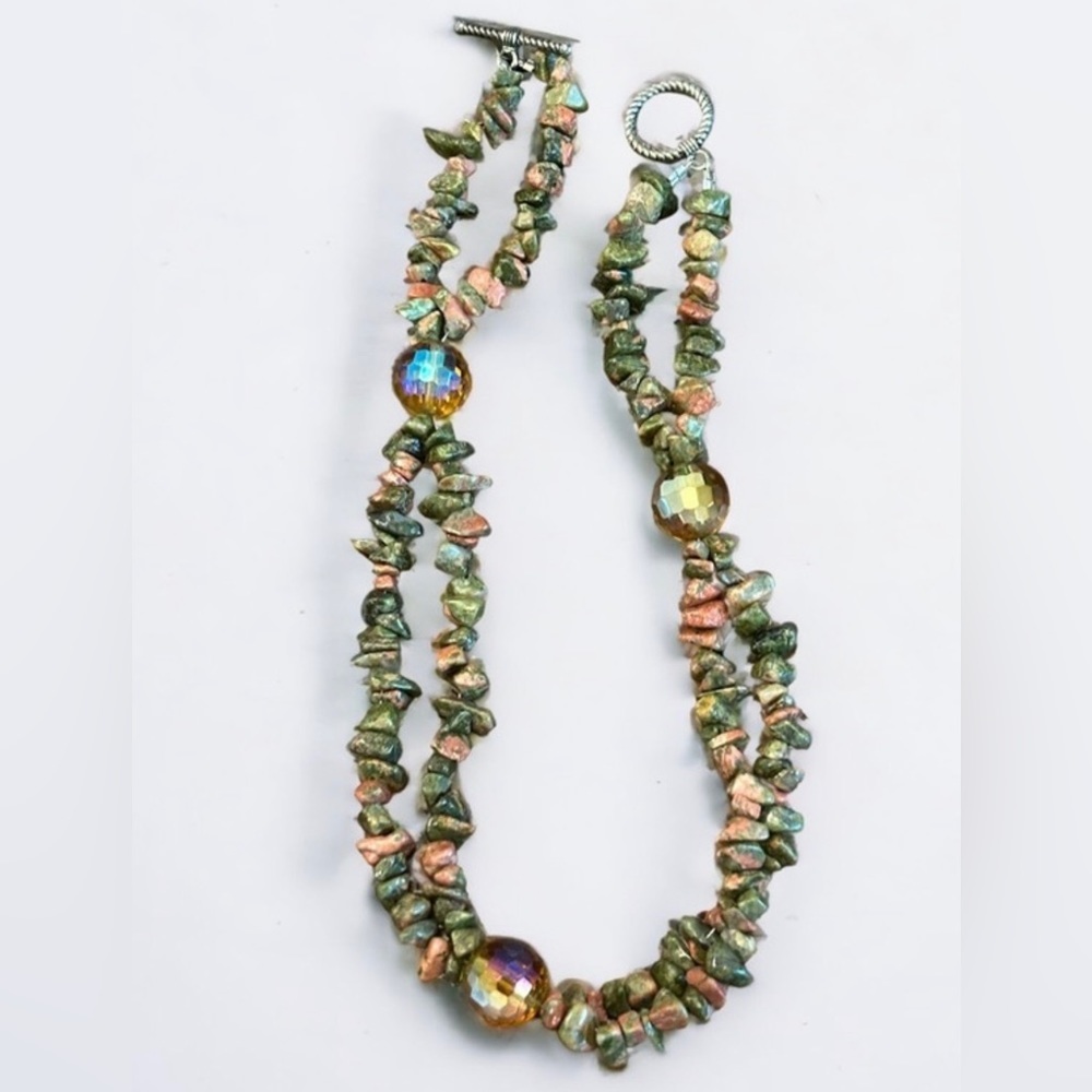 Gorgeous vintage unakite and Swarovski faceted bead necklace